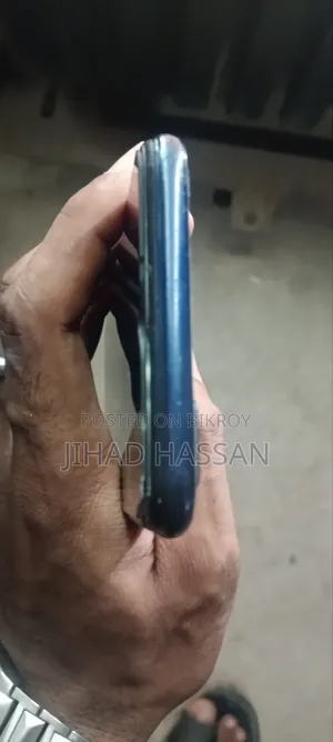 ভিভো ওয়াই২০জি ১২৮ জিবি ব্লু