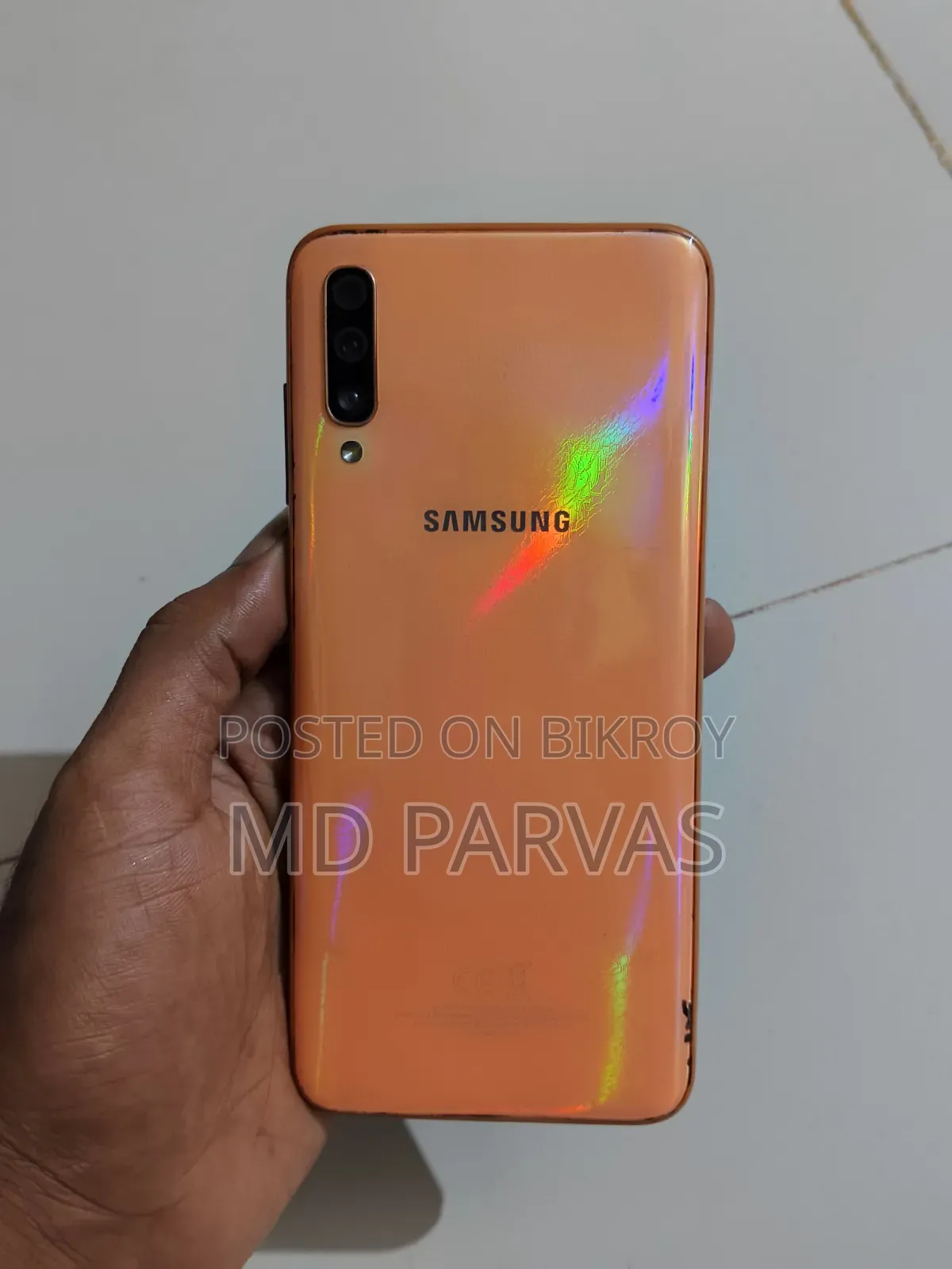 স্যামসাং গ্যালাক্সি এ৭০ ১২৮ জিবি গোল্ড