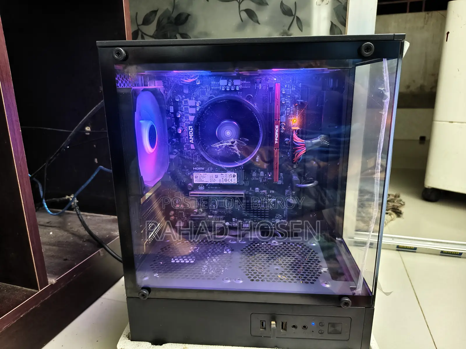 Desktop Computer 8GB AMD SSD 512GB
