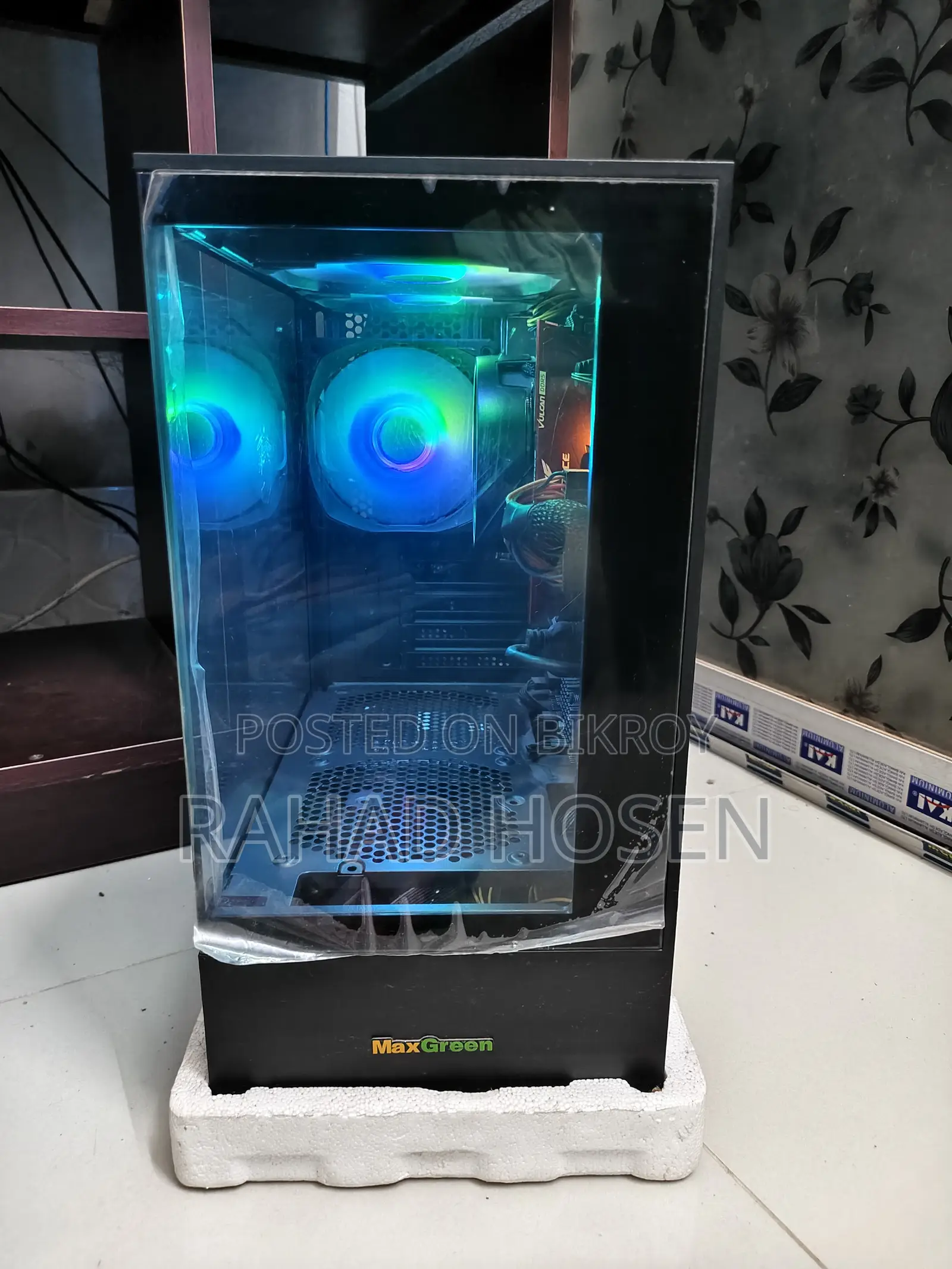 Desktop Computer 8GB AMD SSD 512GB