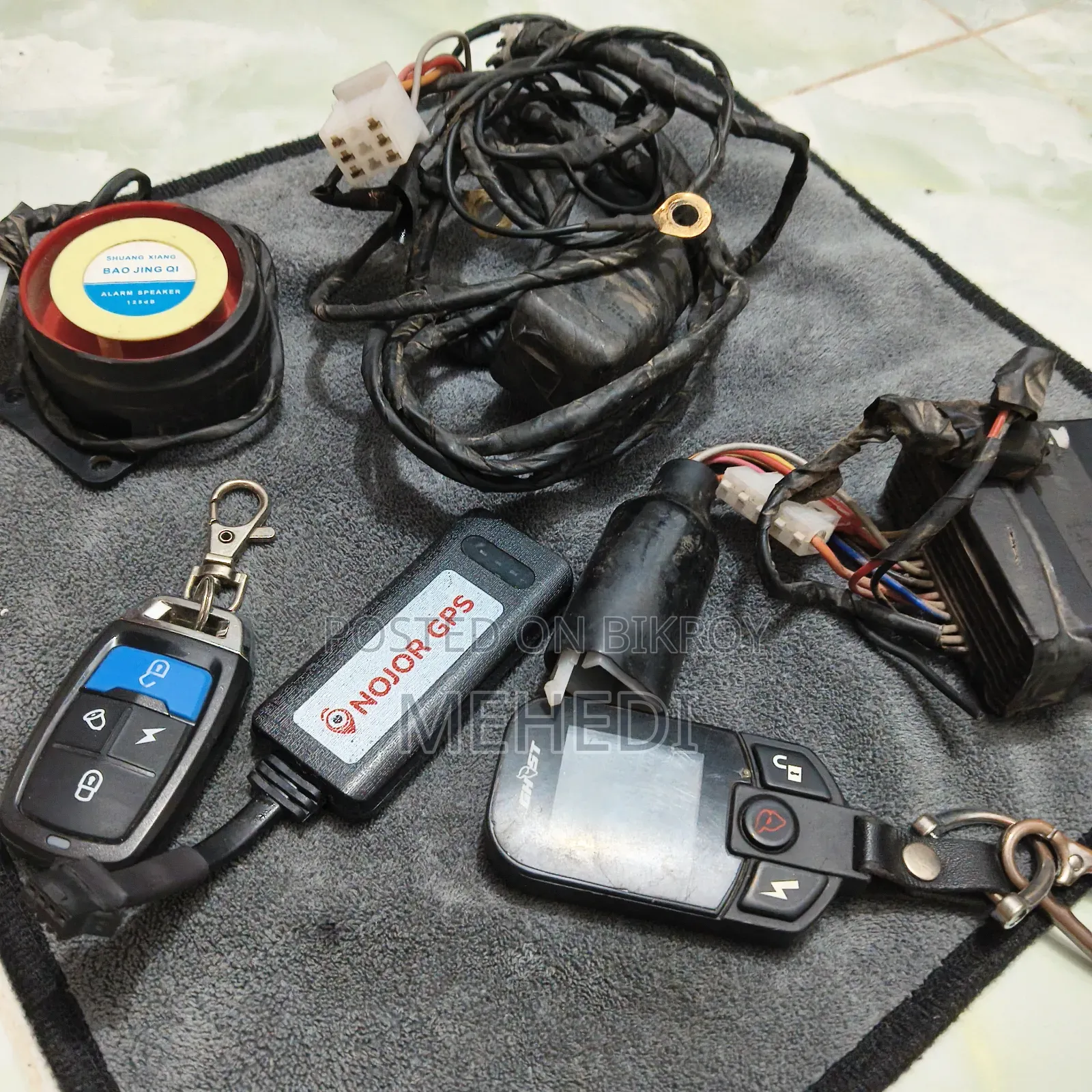 Tasslock Ghost & Nojor G.P.S