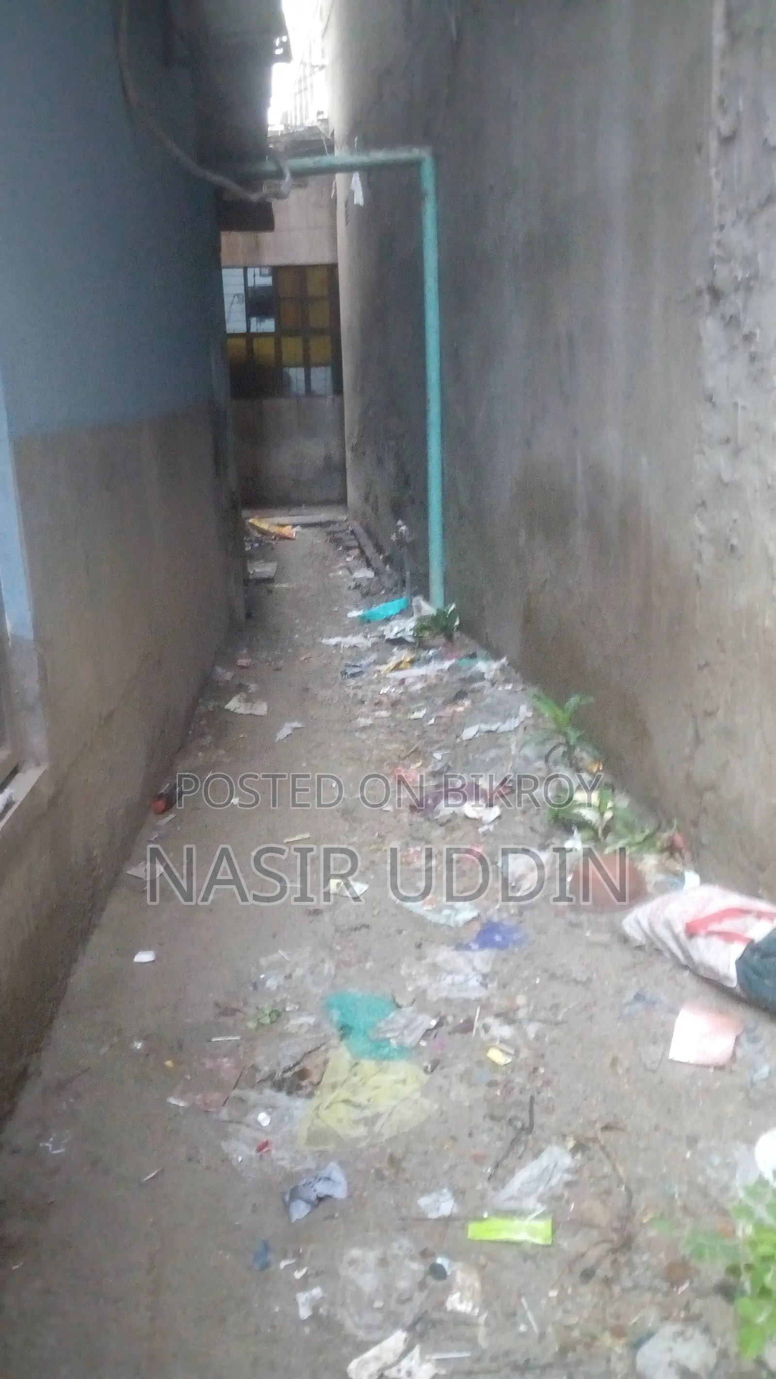 ৫ বেডরুমের বাসা কেশব ব্যানার্জি রোড।, সূত্রাপুর বিক্রয়ের জন্য