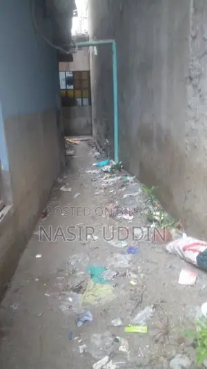 ৫ বেডরুমের বাসা কেশব ব্যানার্জি রোড।, সূত্রাপুর বিক্রয়ের জন্য