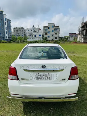 টয়োটা এক্সিও ২০১৪ সাদা
