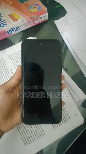 ইনফিনিক্স হট ৭০ ১২৮ জিবি ব্ল্যাক