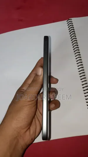 ইনফিনিক্স হট ৭০ ১২৮ জিবি ব্ল্যাক
