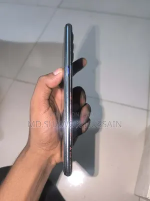 অপ্পো রেনো৪ ১২৮ জিবি গ্রে
