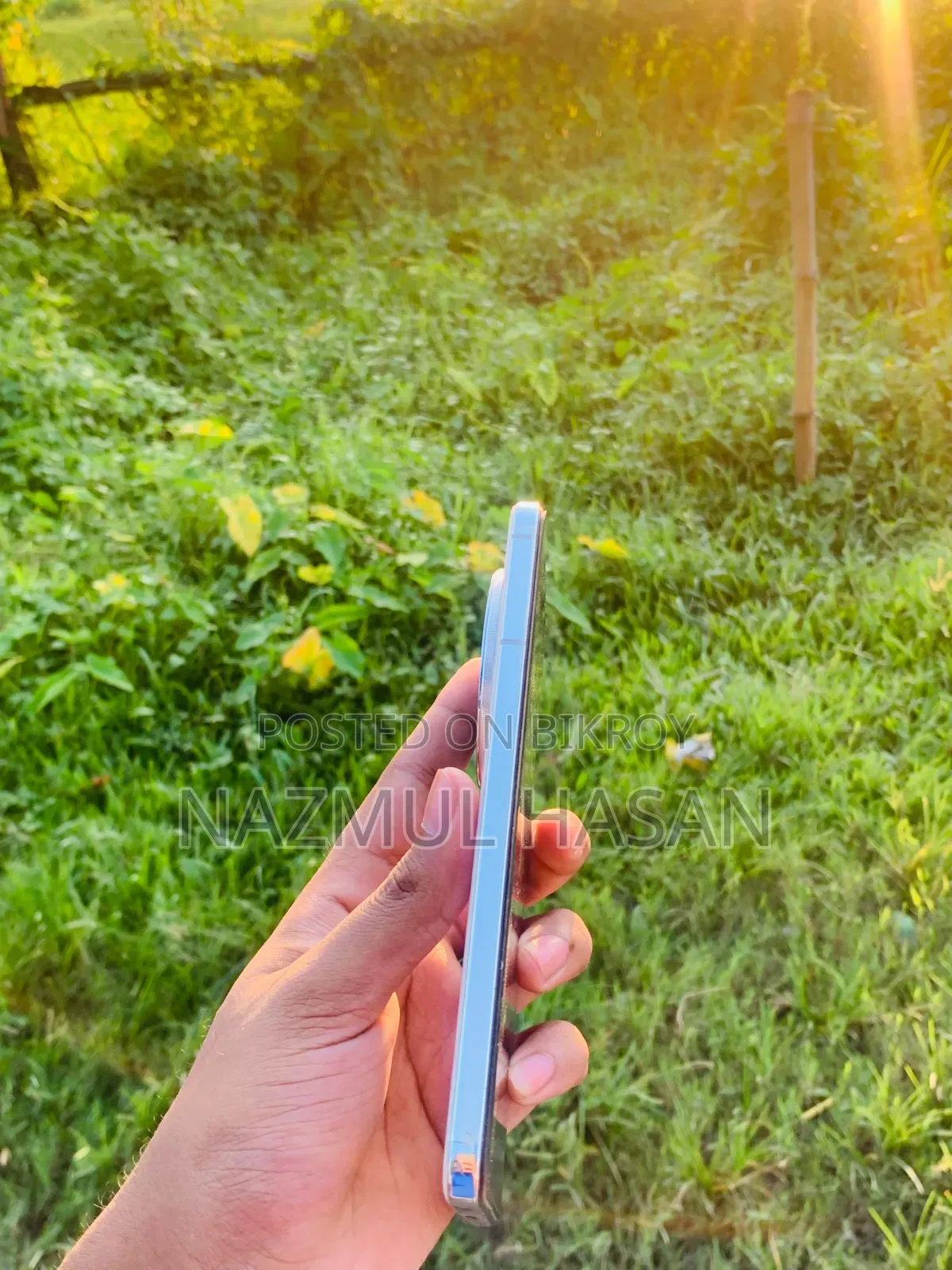 ভিভো এক্স২০০ ২৫৬ জিবি হোয়াইট