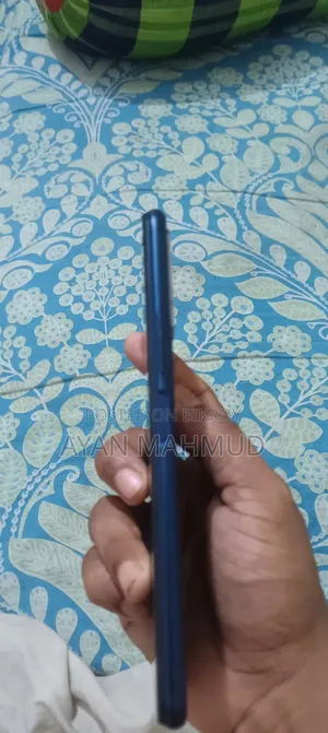 Vivo Y20 64 GB Blue