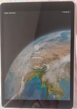 Apple iPad 9.7 64 GB Silver