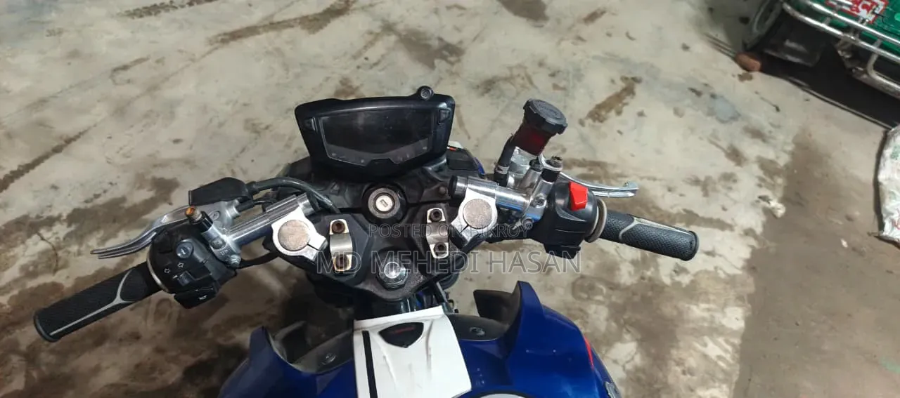 TVS Apache RTR 160 4V 2021 Blue