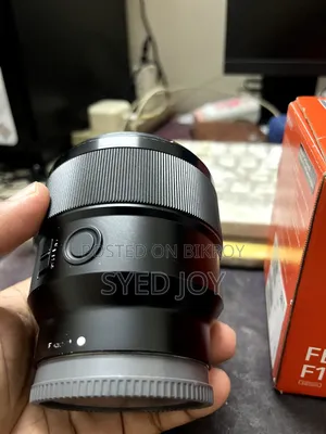 Sony 85mm 1.8