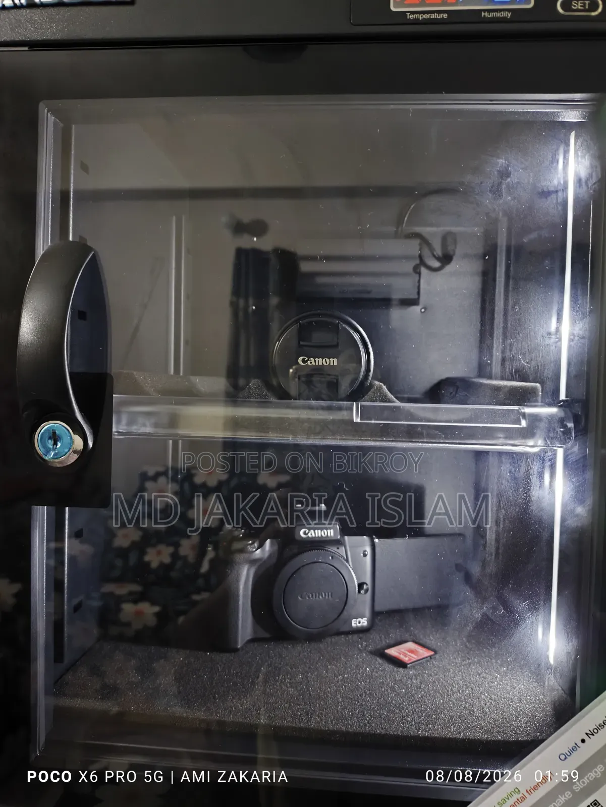 Canon M50 with 15-45 Lens and Dry Cabinet