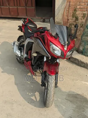 Yamaha 2018 Red