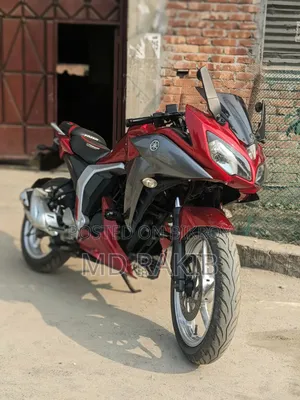 Yamaha 2018 Red