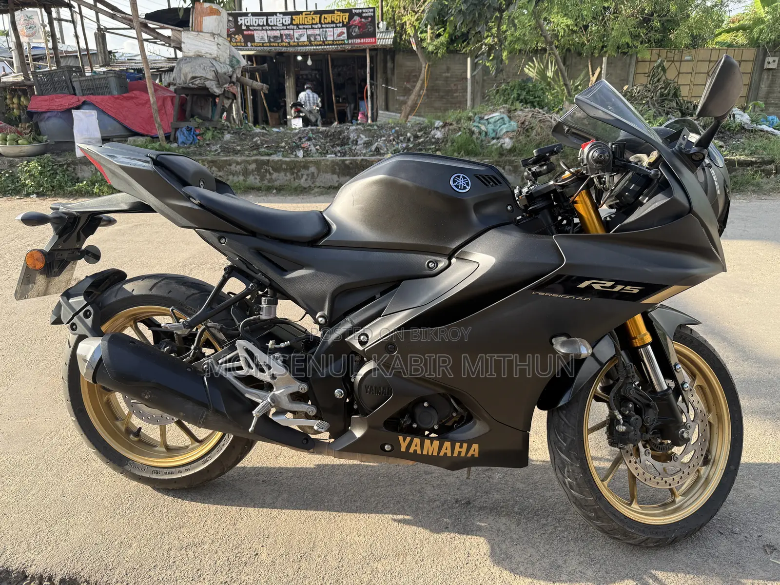 Yamaha 2025 Black