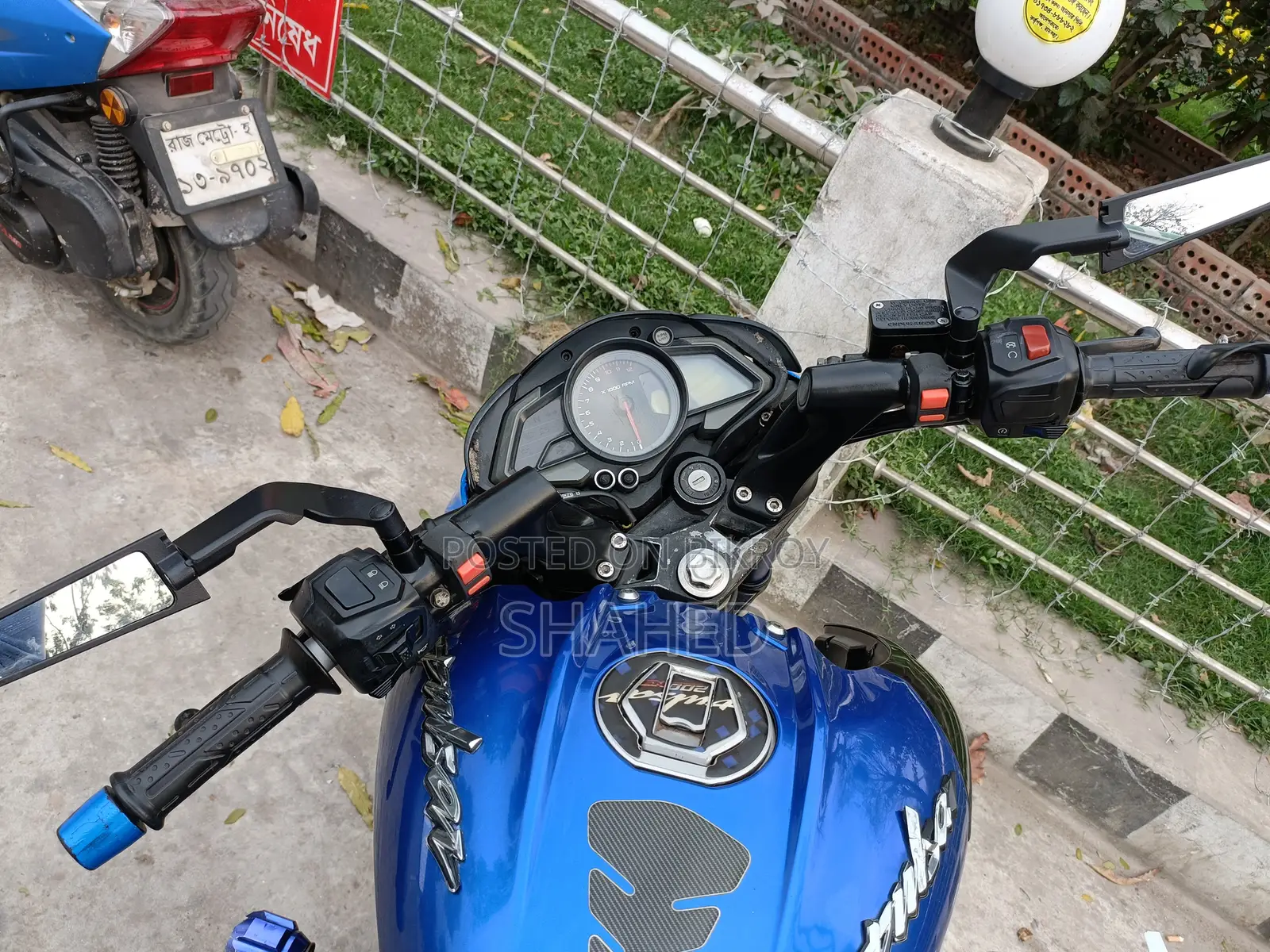 বাজাজ পালসার এনএস ১৬০ ২০২০ নীল