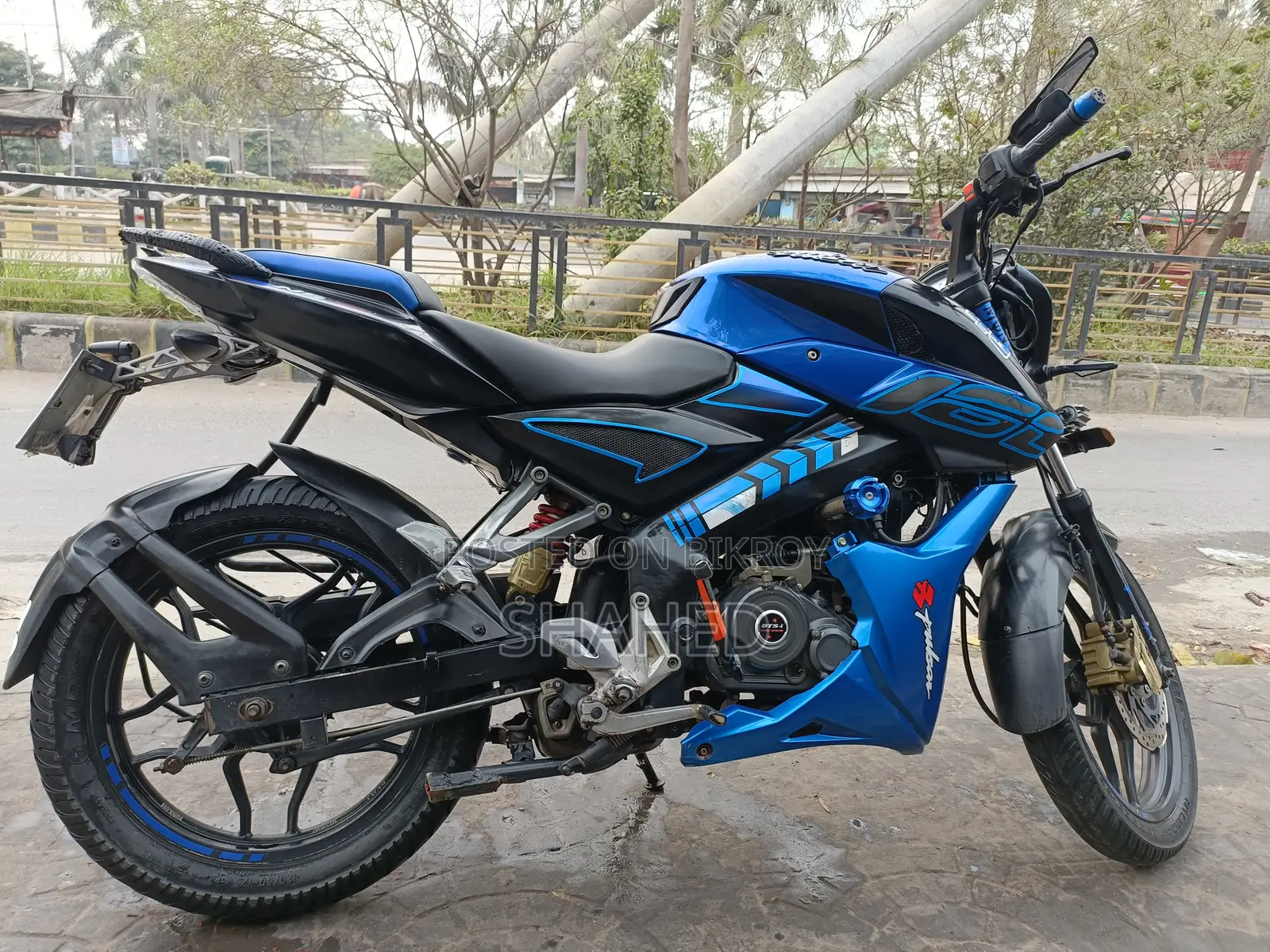 বাজাজ পালসার এনএস ১৬০ ২০২০ নীল