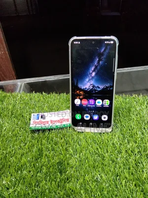 স্যামসাং গ্যালাক্সি এ৩৫ ১২৮ জিবি হোয়াইট