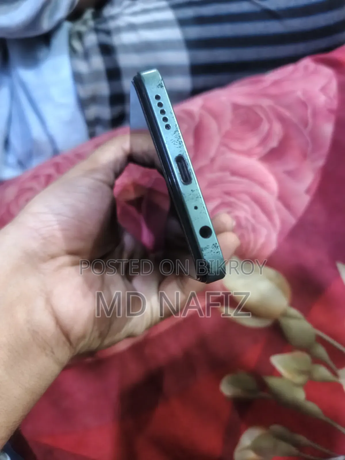সিম্ফনি ইনোভা ৩০ ১২৮ জিবি সবুজ