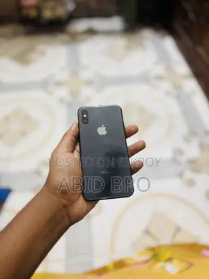 Apple iPhone X 64 GB Black