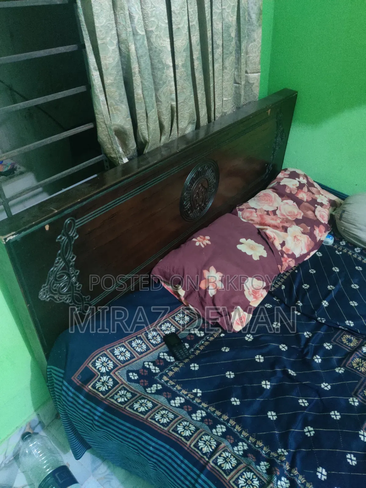 আধুনিক ডিজাইনের সুন্দর পার্টেক্স/মেলামাইন বোর্ডের ডাবল খাট বিক্রি হবে
