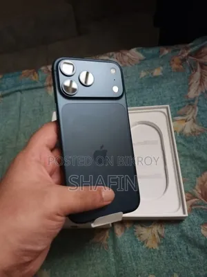 নতুন অ্যাপল আইফোন ১৭ প্রো ম্যাক্স ২৫৬ জিবি নীল