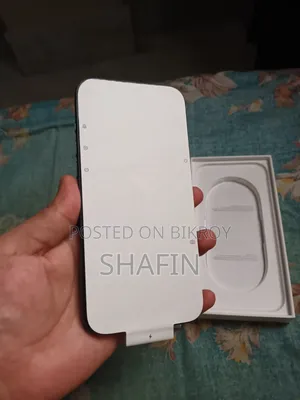 নতুন অ্যাপল আইফোন ১৭ প্রো ম্যাক্স ২৫৬ জিবি নীল