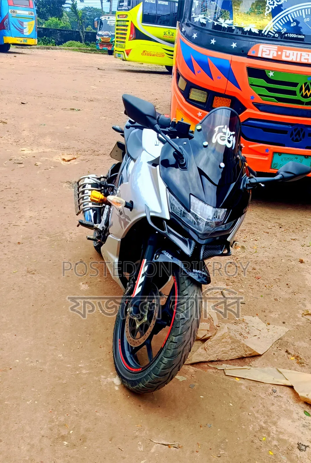Suzuki Gixxer SF 2021 Silver