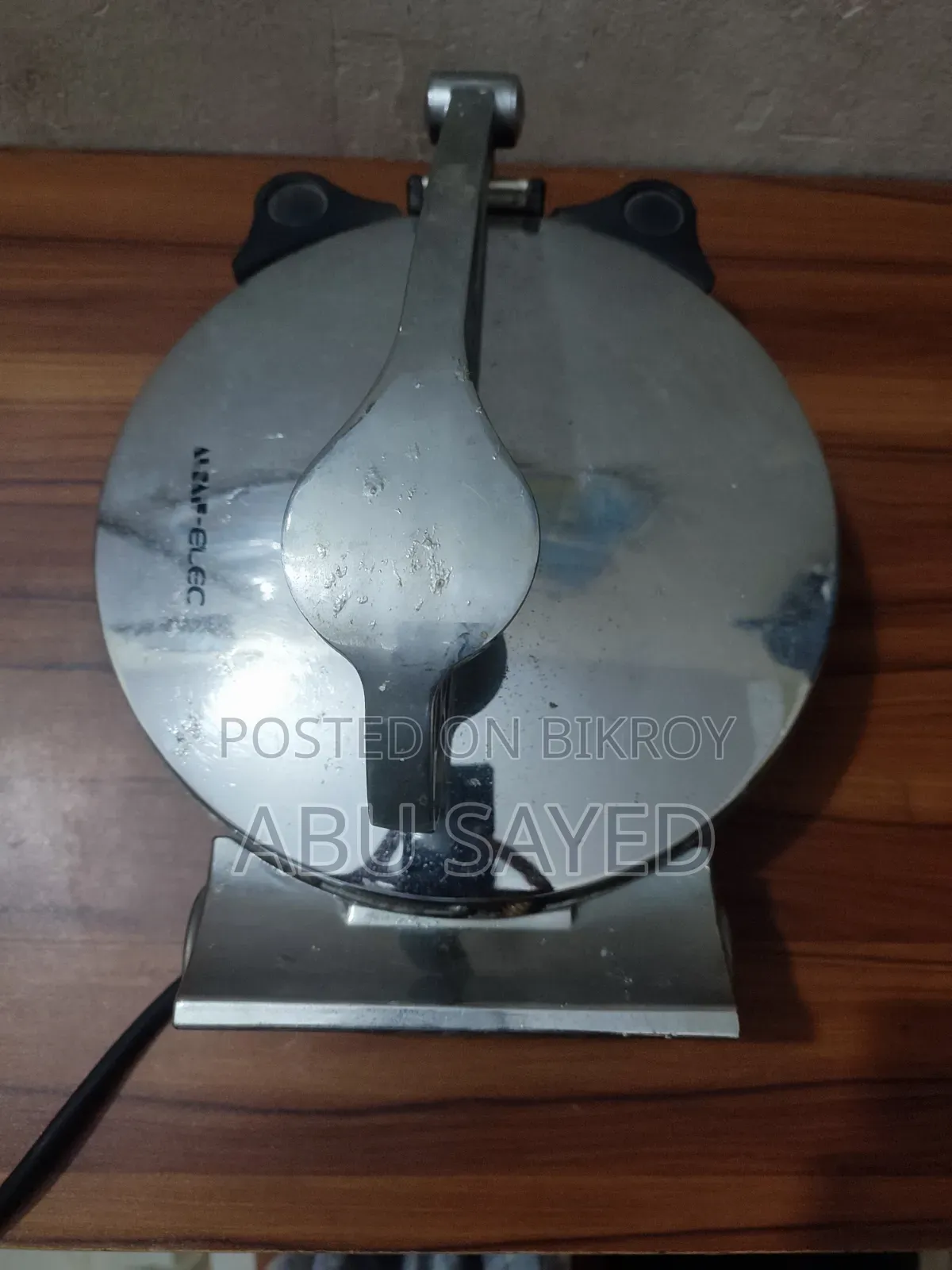 রুটি মেকার ( রুটি মেকার)