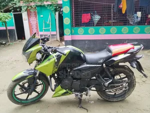 টিভিএস আপাচে আরটিআর ১৬০ টুভি ২০১৬ গ্রিন