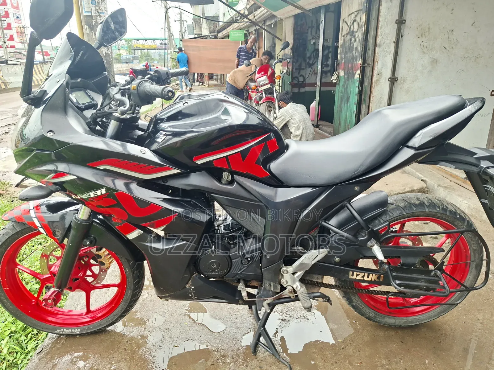 সুজুকি জিক্সার এসএফ ২০১৭ ব্ল্যাক