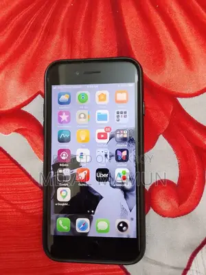 Apple iPhone SE (2022) 64 GB Red