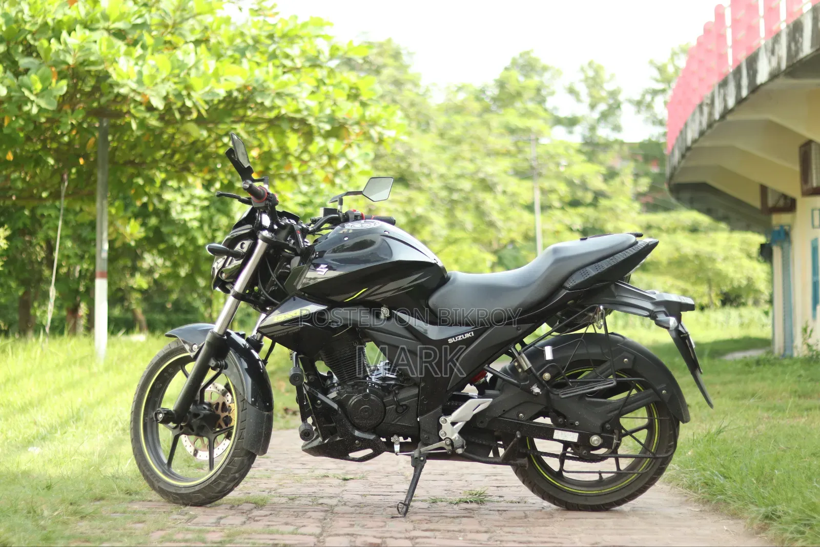 Suzuki Gixxer 2025 Black