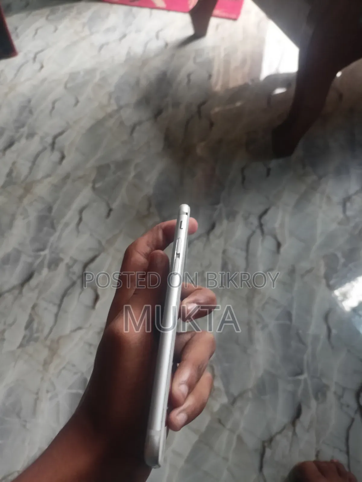 Apple iPhone 6 64 GB Silver