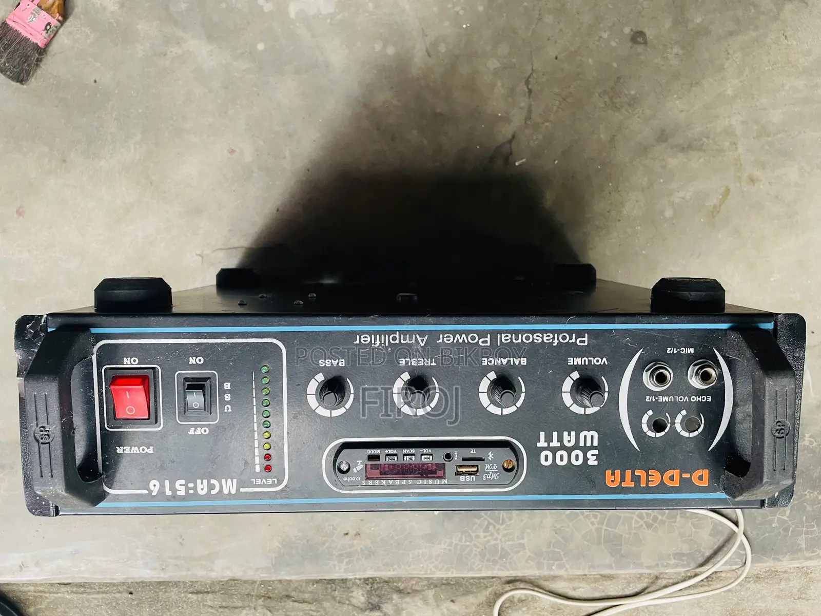 This amplifier will be sold in fresh condition.
