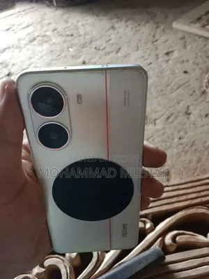 নতুন শাওমি রেডমি টার্বো ৪ ২৫৬ জিবি সাদা