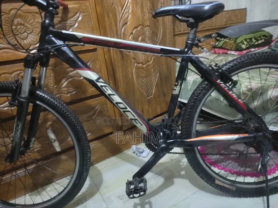 ভেলোসি সাইকেল বিক্রয়ের জন্য