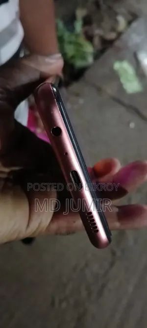 Samsung Galaxy F13 128 GB Red