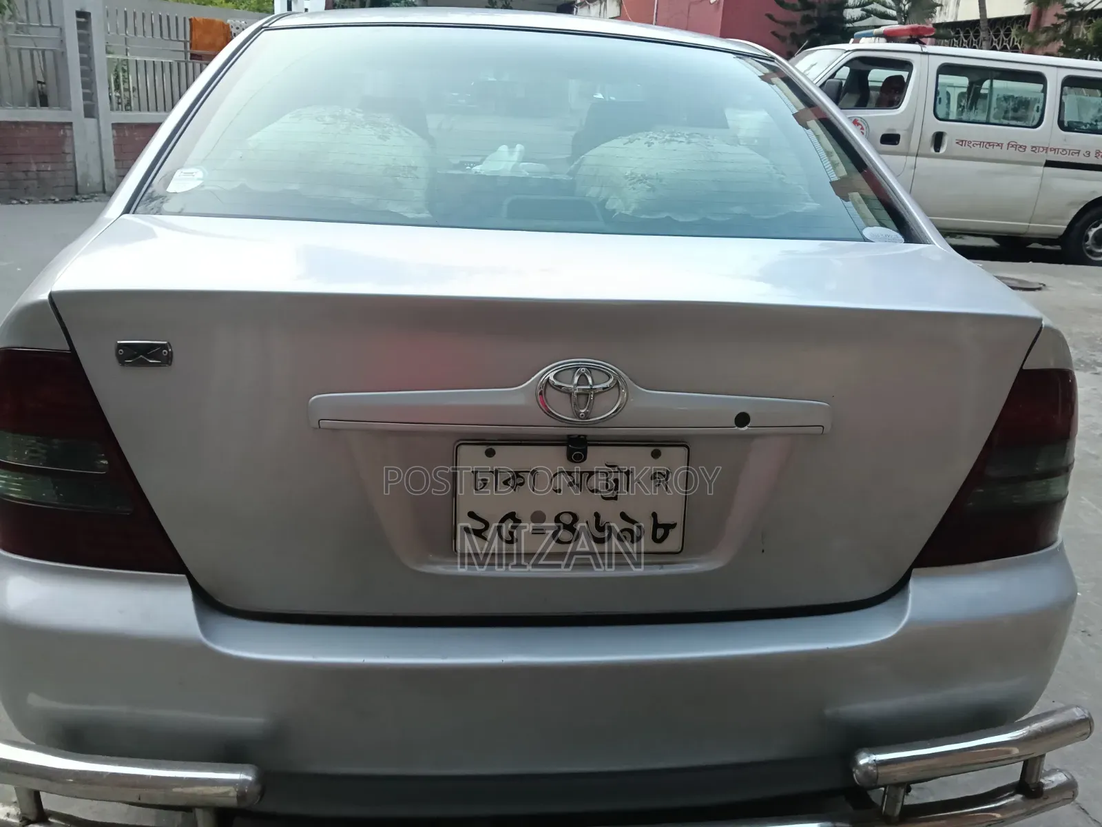 Toyota Corolla 2004 Silver