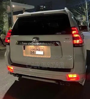 Toyota Land Cruiser Prado 2.7 I 2013 Pearl