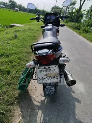 নতুন টিভিএস মেট্রো ২০১৬ কালো