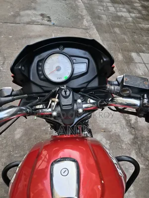 টিভিএস মেট্রো ২০১৭ রেড