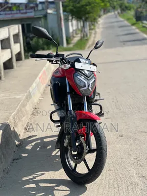 টিভিএস রাইডার ১২৫ ২০২২ লাল