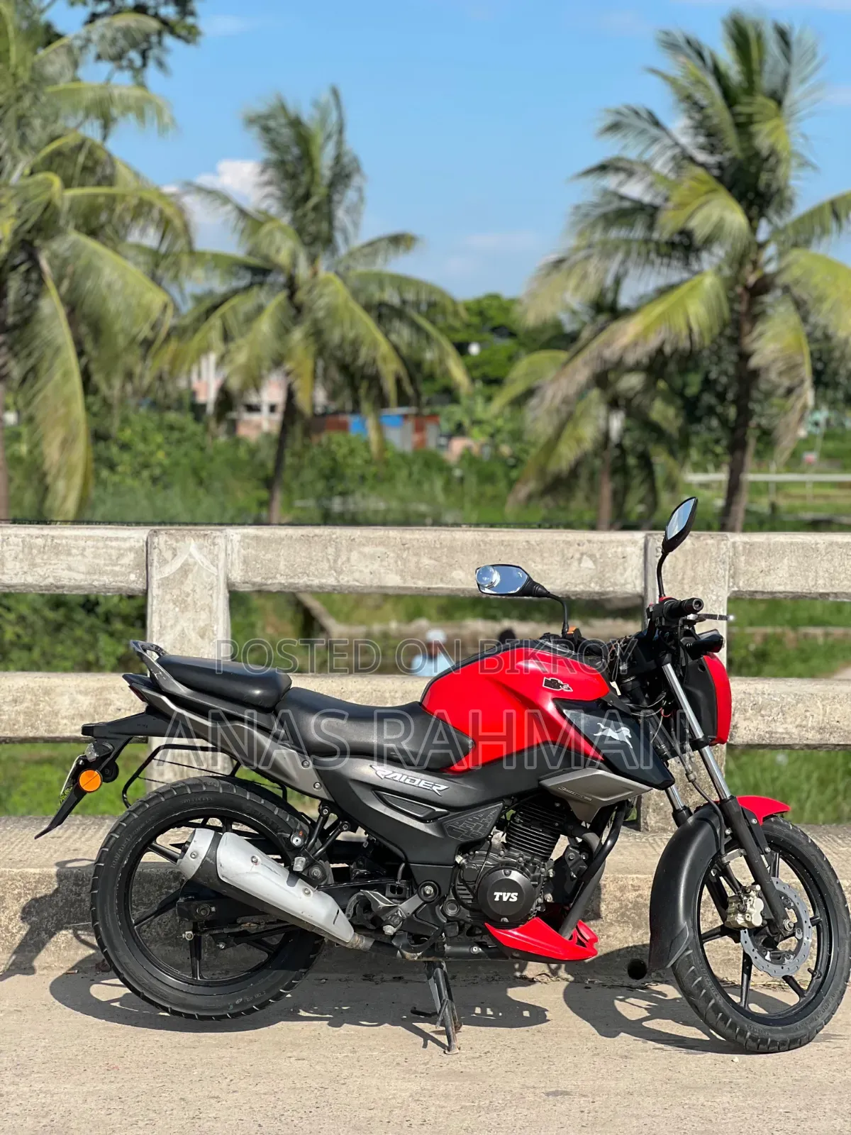 টিভিএস রাইডার ১২৫ ২০২২ লাল