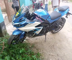 আকিজ দুর্দান্ত ভি৬ ২০২৬ নীল