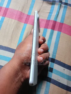 Tecno Pova 128 GB White