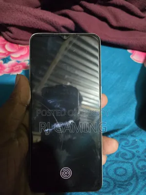 অপ্পো এফ১৭ ১২৮ জিবি হোয়াইট