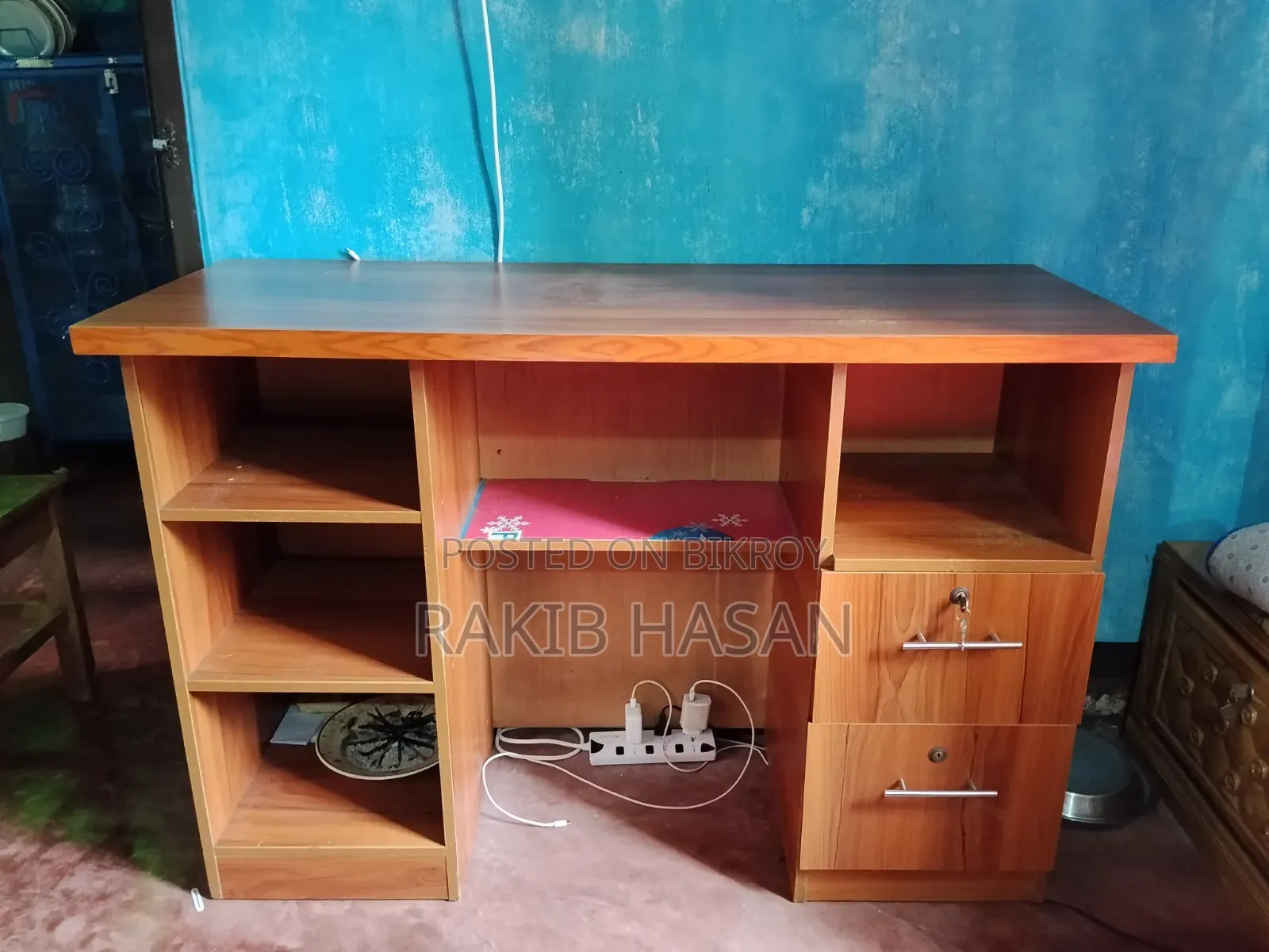 Partex / Particle Board Reading Working Table