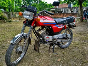 Honda 1993 Red